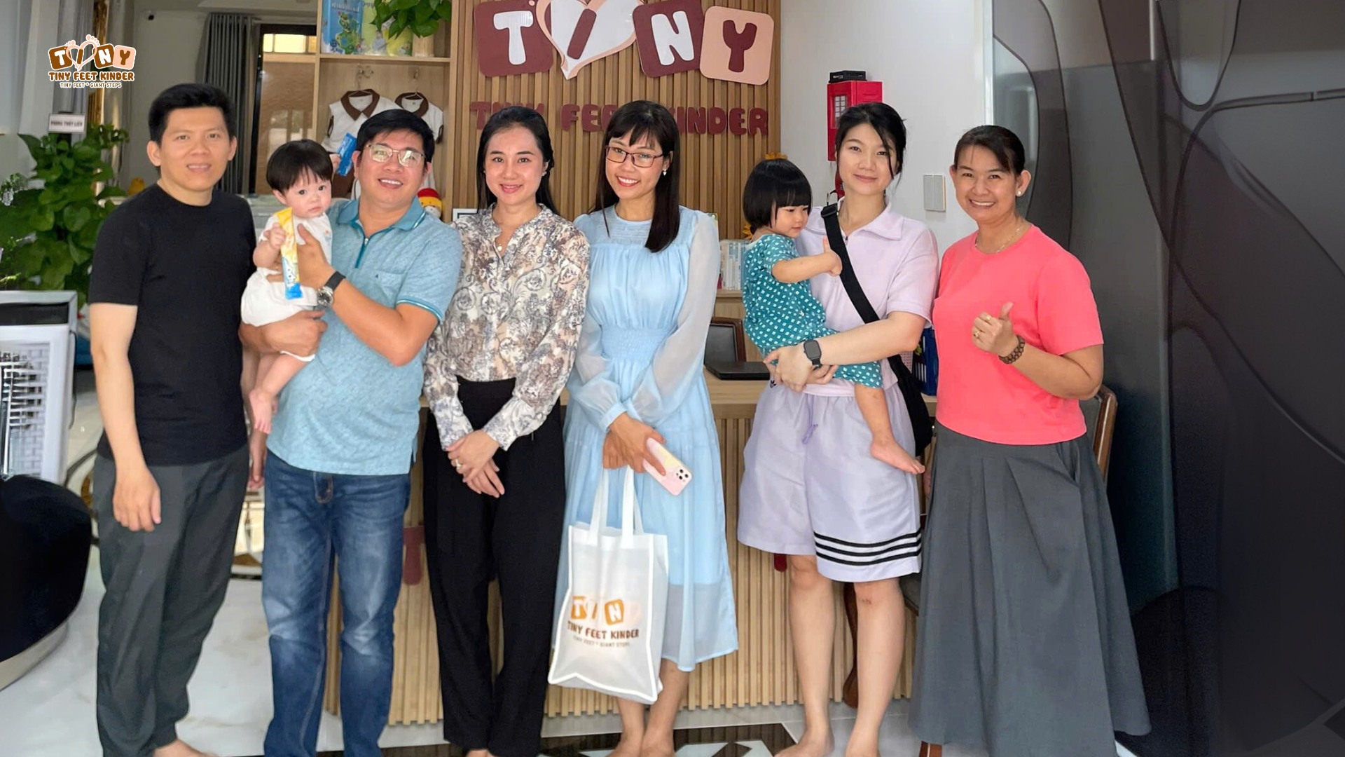 Hình ảnh DINH DƯỠNG ĐẦU ĐỜI - NỀN TẢNG PHÁT TRIỂN CHO CON TRONG TƯƠNG LAI